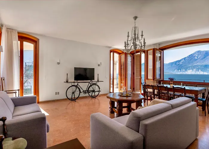 Lakefront Elena By Gardadoma Brenzone sul Garda